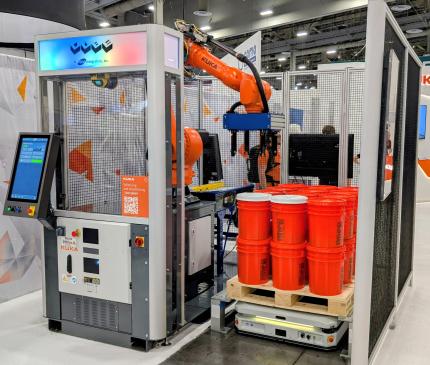 CUBE Palletizing Cell