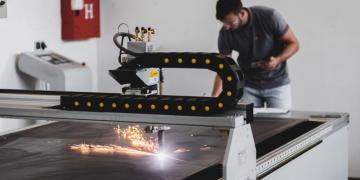 Cartesian robotics automating manufacturing